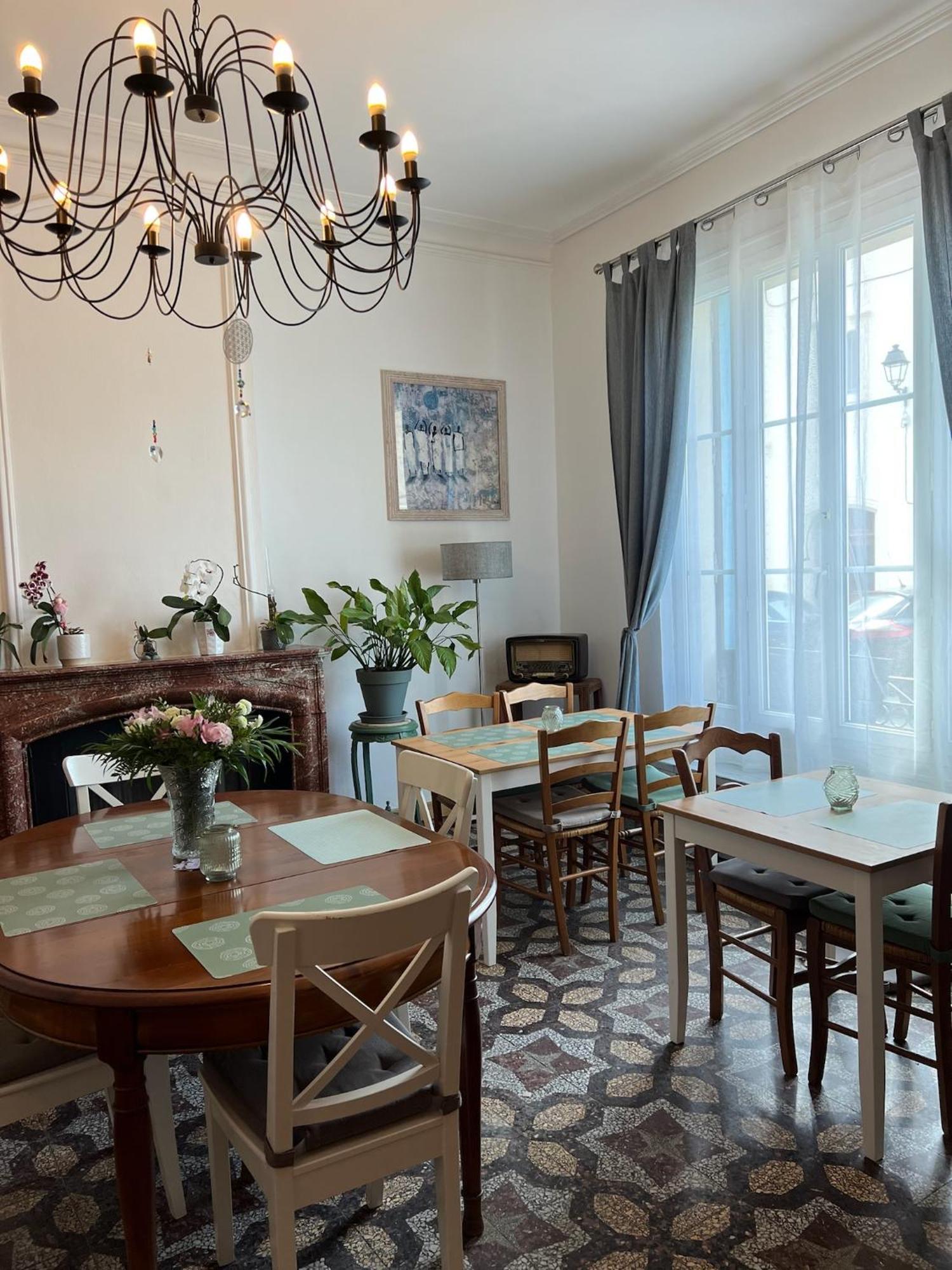 Entre Midi - Maison D'Hotes - B&B 卡佩斯唐 外观 照片
