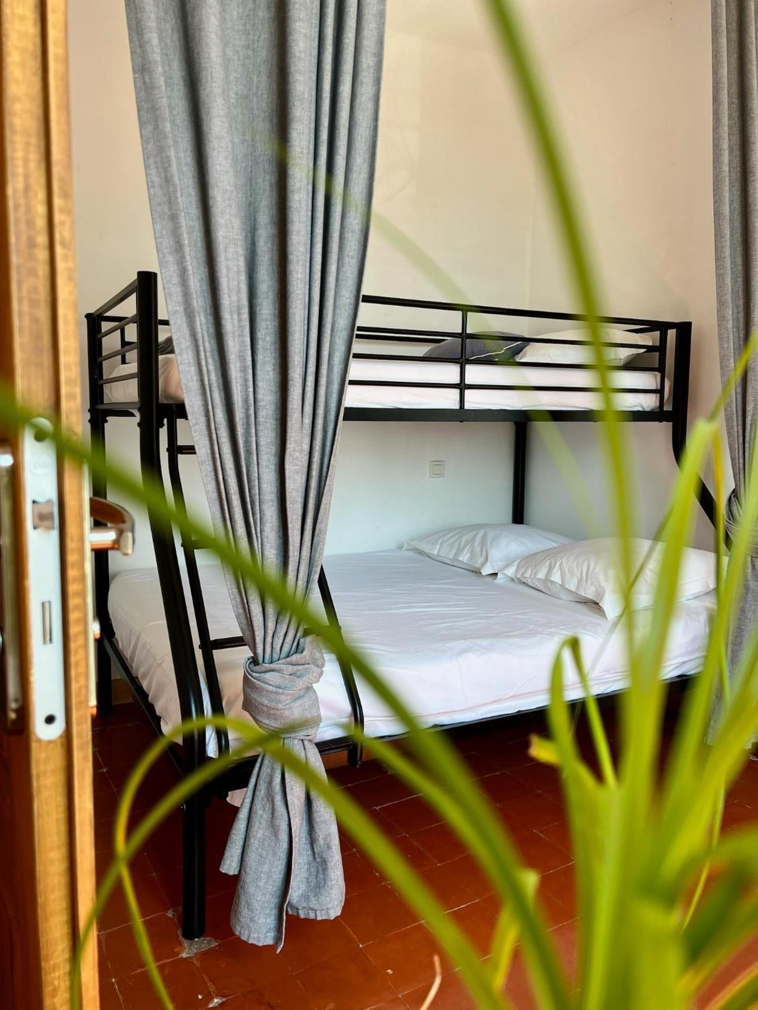 Entre Midi - Maison D'Hotes - B&B 卡佩斯唐 外观 照片